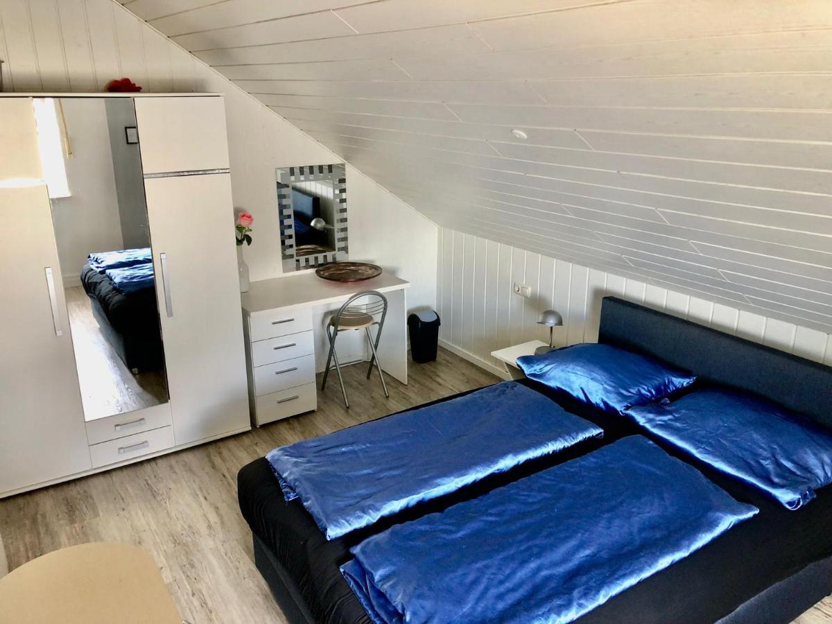 Gaestezimmer Beate Und Ferienwohnung Rheda Wiedenbrueck Dış mekan fotoğraf