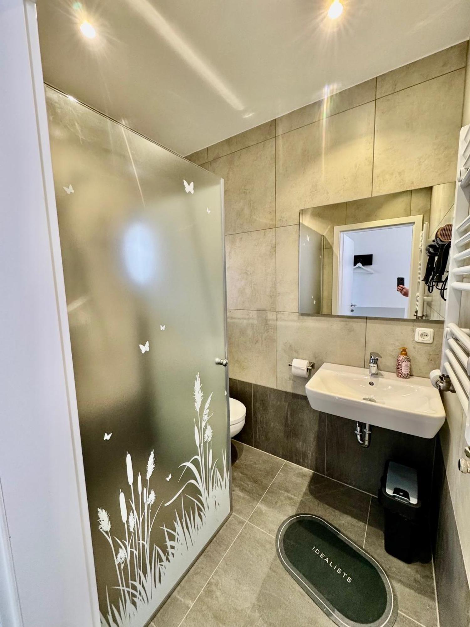 Gaestezimmer Beate Und Ferienwohnung Rheda Wiedenbrueck Dış mekan fotoğraf